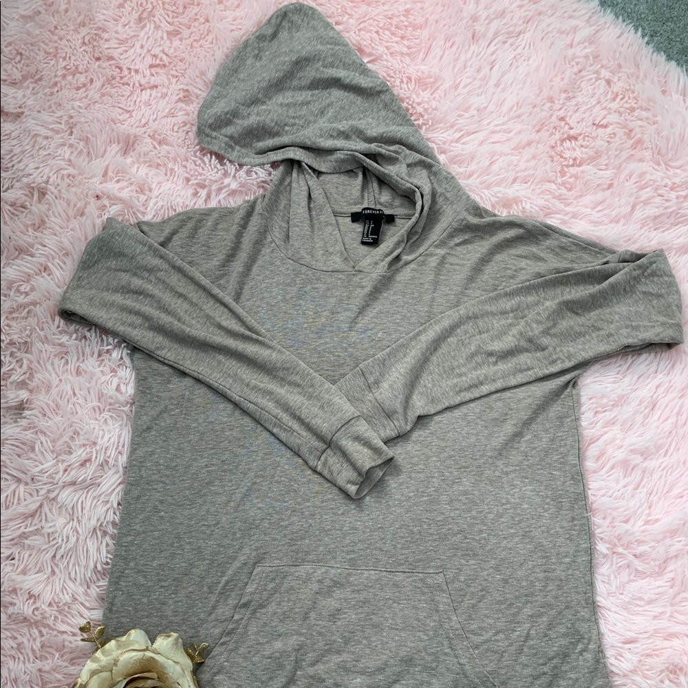 Forever 21  Sweater Shirt